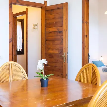 Fronte Mare Pinus Village 76 בית נופש
