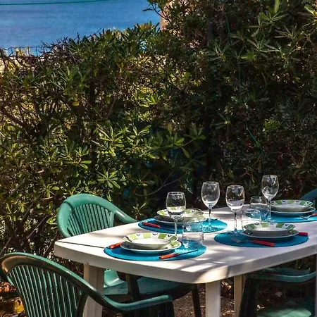 Дом отдыха Fronte Mare Pinus Village 76 *
