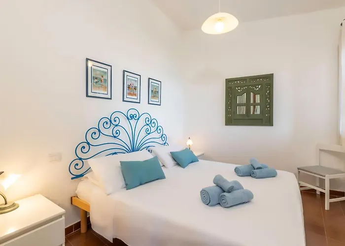 Fronte Mare Pinus Village 76 度假居 *